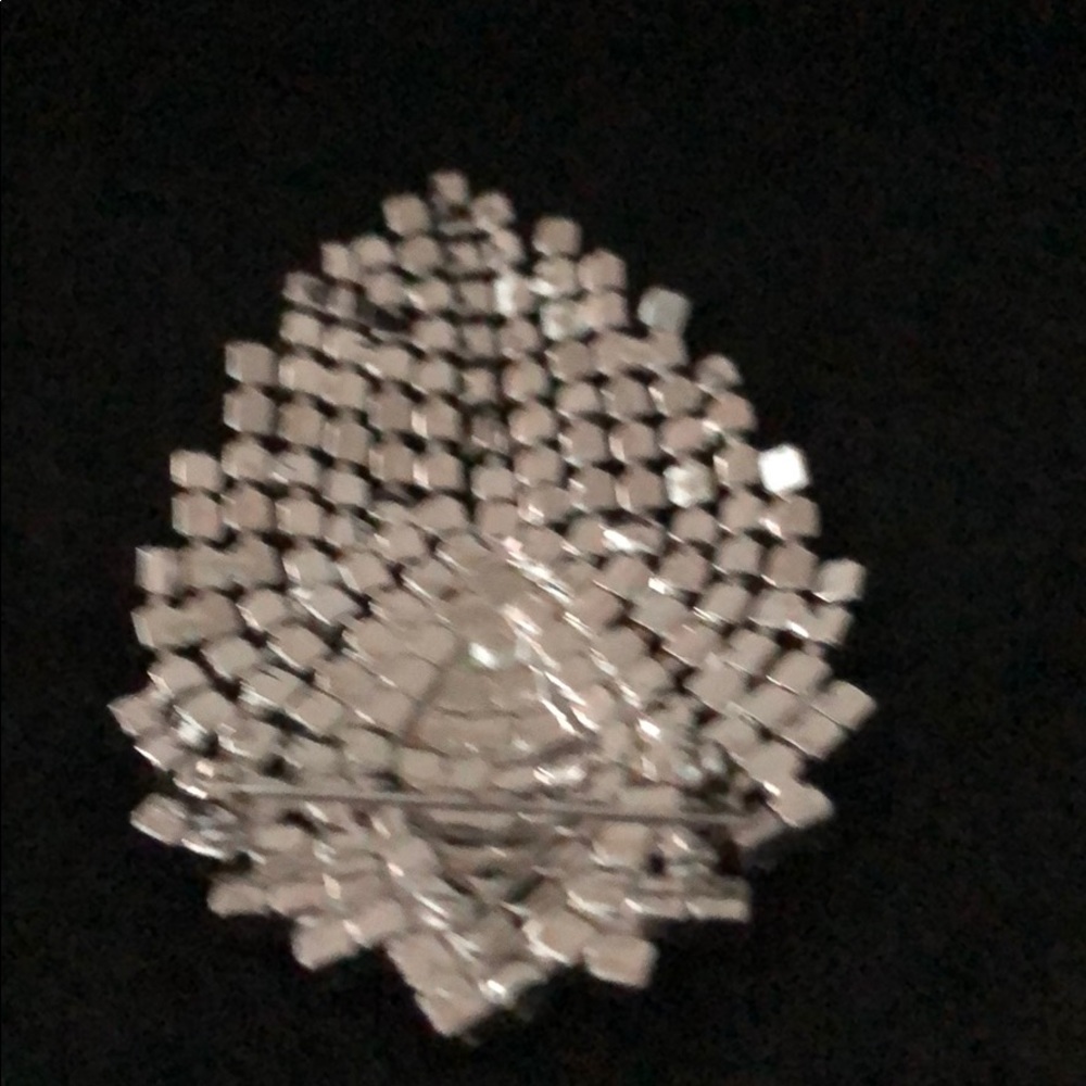 VINTAGE RHINESTONE BROACH - Picture 2 of 8